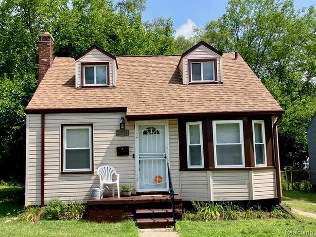 Primary Photo - 20034 Rosemont Ave