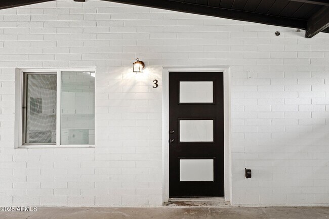 Building Photo - 3114 N 68th St