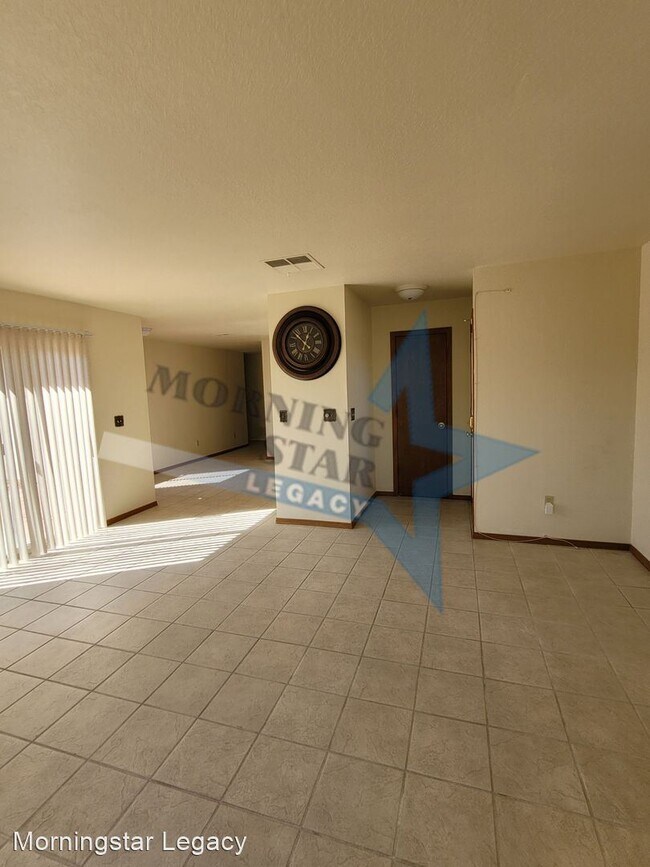 Building Photo - 4 br, 3 bath House - 4230 Tellbrook Rd
