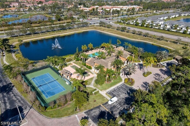 Building Photo - 1830 Florida Club Cir