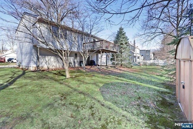 Building Photo - 173 Willowdale Ave