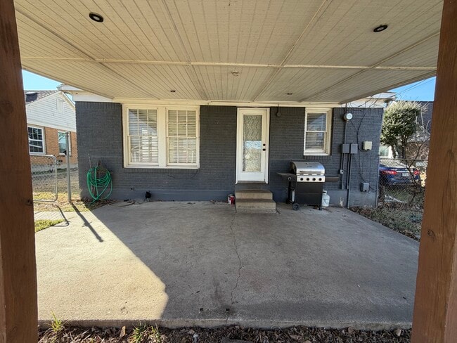 Building Photo - 3817 Frazier Ave