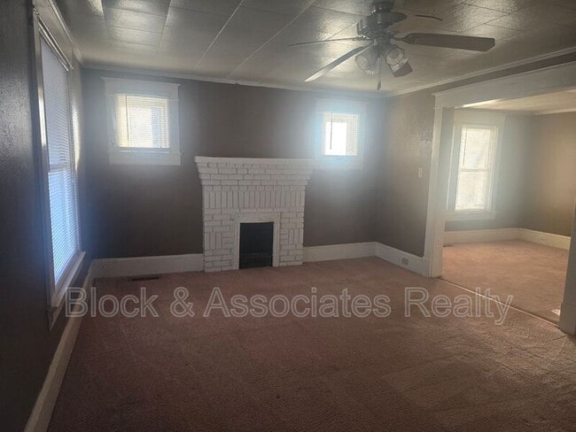 Building Photo - 222 Liberty Rd