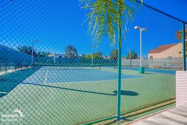 Building Photo - Charming 2Bdm 2Ba Condo in The Venetian Community of La Jolla