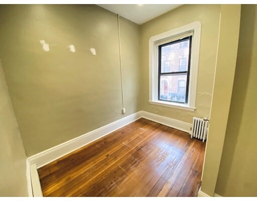 Building Photo - 69 Phillips St