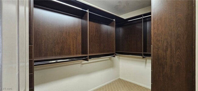 Building Photo - 1605 Ravanusa Dr