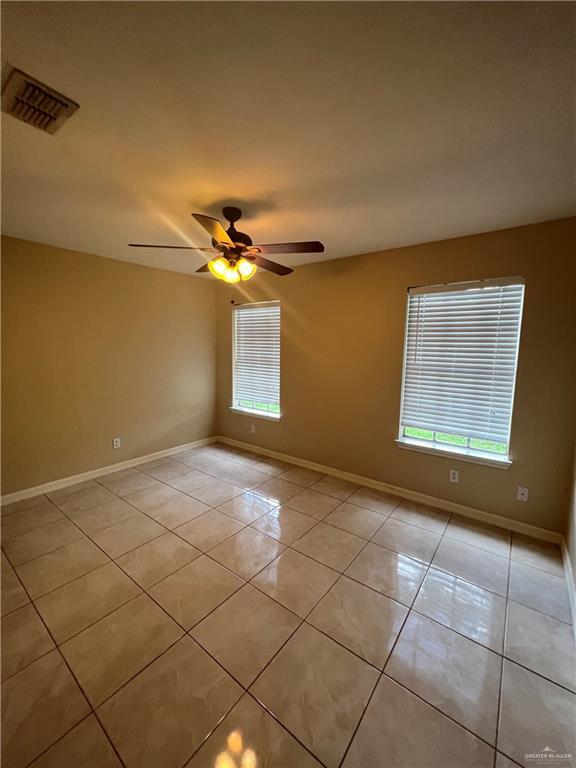 Building Photo - 17 Grayson Ave