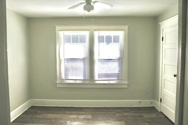 Building Photo - 3029 Boulevard Pl