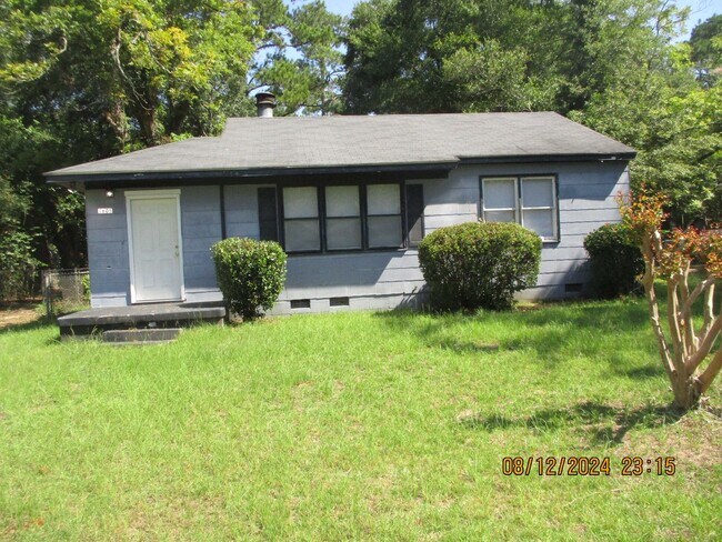 Primary Photo - 1605 Edgerly Ave