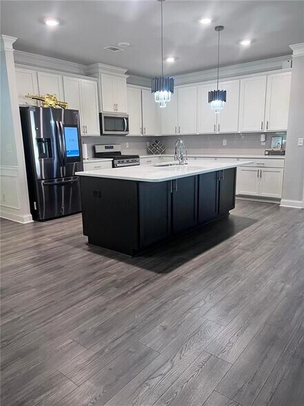 Building Photo - 3370 Elkhorn Rdg Run
