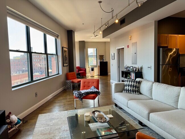 Building Photo - 485 Harrison Ave