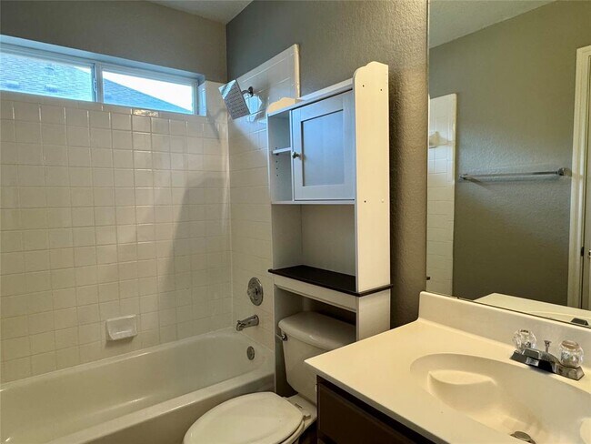 Building Photo - 9104 Heiden Lane