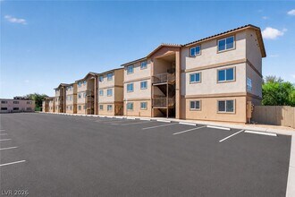Building Photo - 2309 Seco Adobe Cir