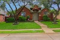 Building Photo - 2034 Westbury Ln