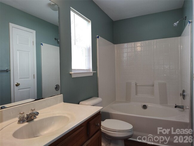 Building Photo - 5226 Beam Lake Dr