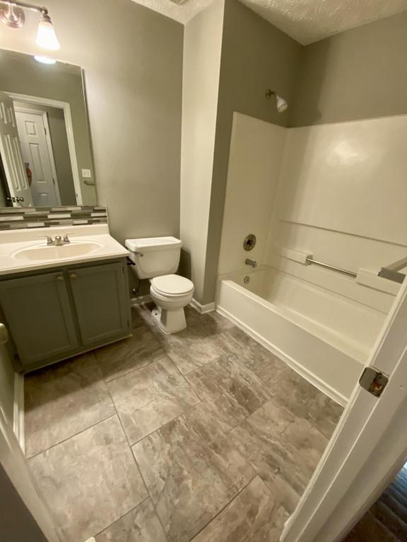 Building Photo - 5821 Conservation Ct