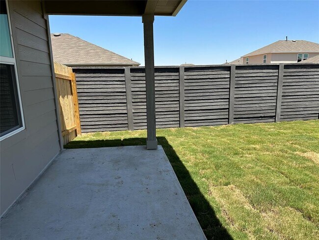 Building Photo - 13713 Howser Trce