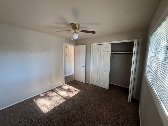 Building Photo - Single Level 3 Bedroom Home.