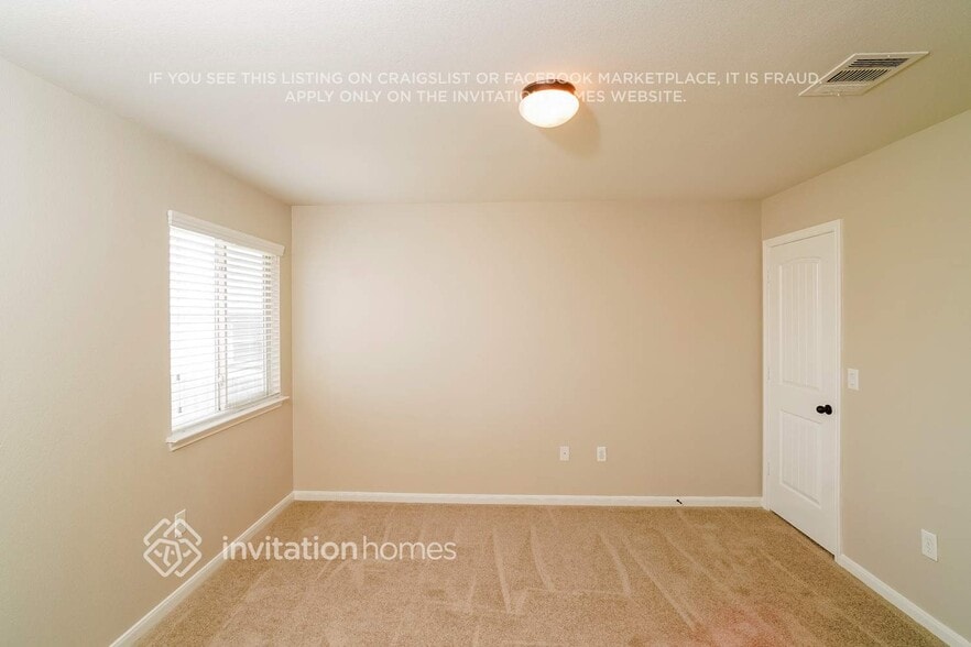 Building Photo - 9909 Cirrus Dr