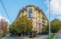 Building Photo - 700 E Denny Way
