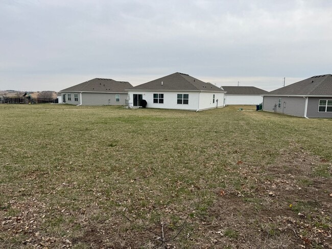 Building Photo - Modern 4-Bedroom Ranch in Tiburon Ridge North | Built in 2022 | Gretna Schools