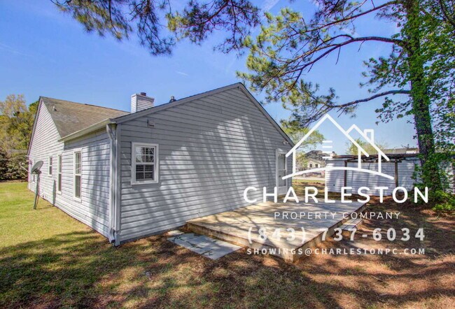 Building Photo - 156 Pecan Grove Ave