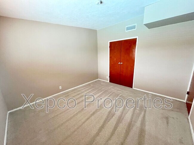 Building Photo - 4019 Cll San Raphael