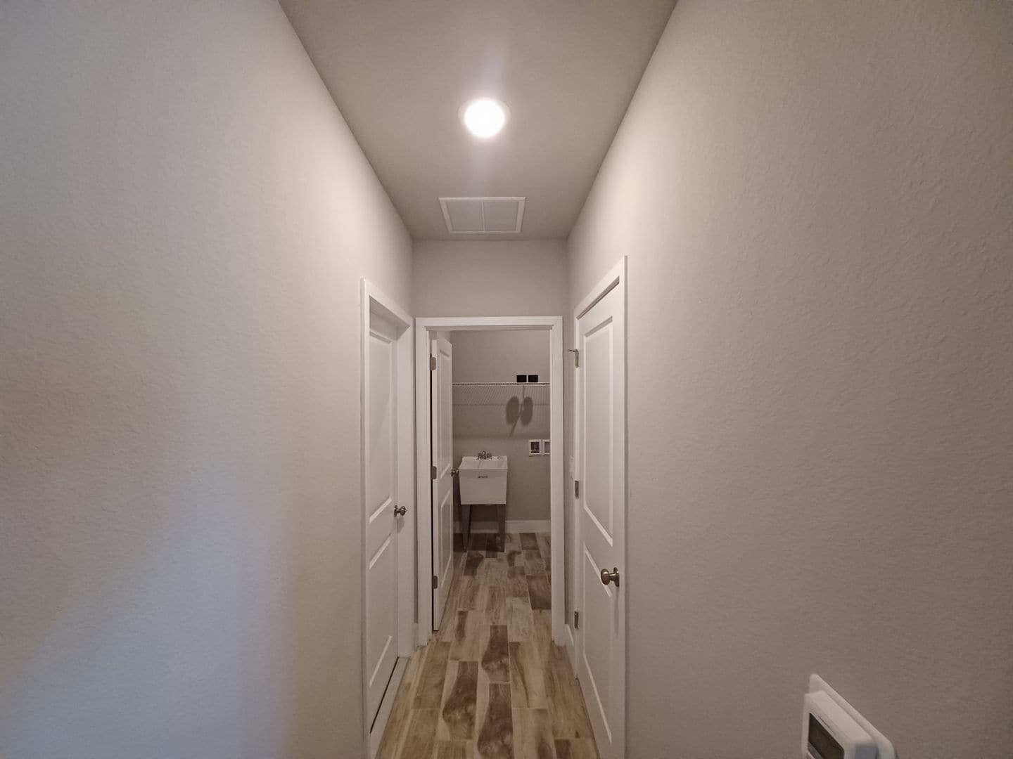 Building Photo - 4/2 Single Family Home