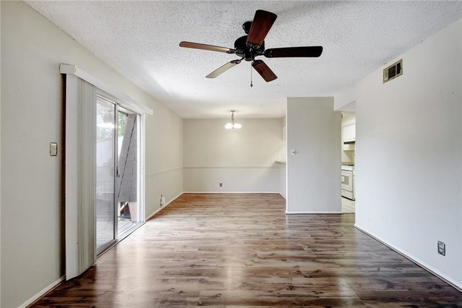 Building Photo - 7801 Shoal Creek Blvd