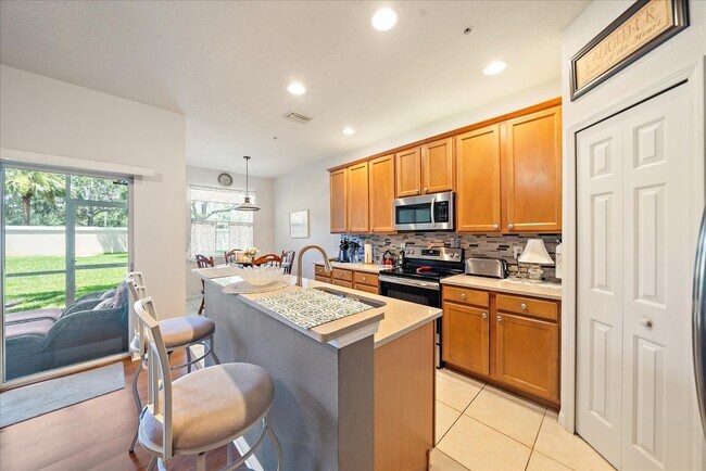 Building Photo - 3407 Parkridge Cir