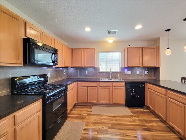 Building Photo - 7726 Sagemark Ridge Dr
