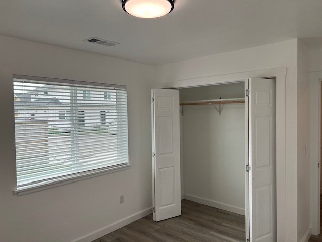 Building Photo - 2023 Lime Ave