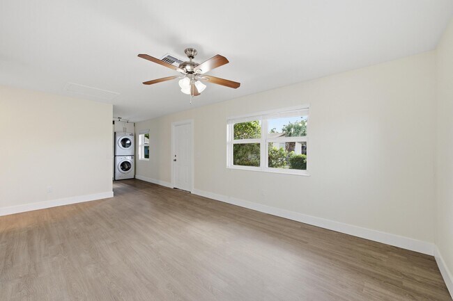 Building Photo - 351 Wickline Blvd