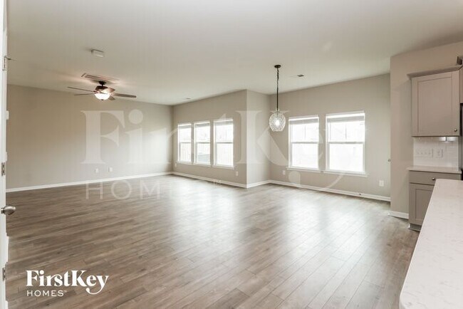 Building Photo - 448 Richfield Wy