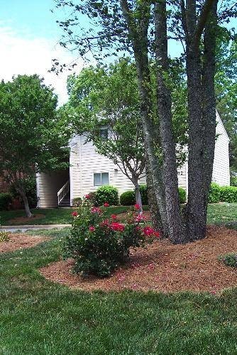 Building Photo - 3156 Heathstead Place