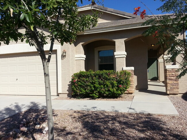 Building Photo - 36169 N Mirandesa Dr