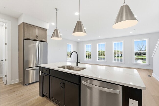 Building Photo - 227 Oliver Wy