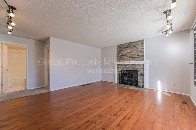 Building Photo - 19727 E Princeton Pl