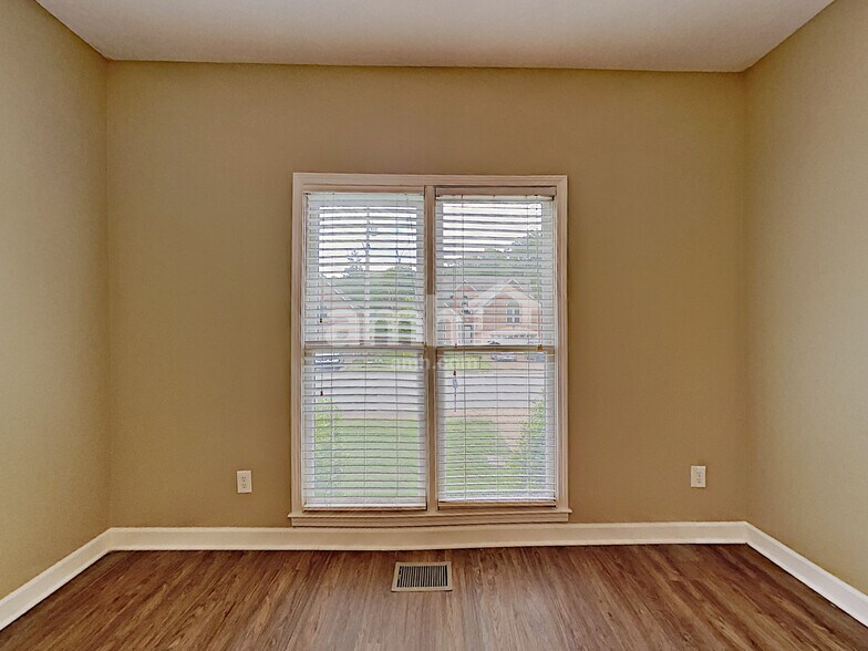 Building Photo - 908 Wonderland Pass