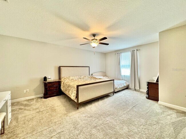 Building Photo - 2854 Hilliard Dr