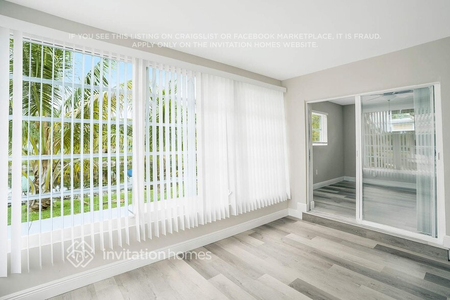 Building Photo - 2925 NW 69th Ave