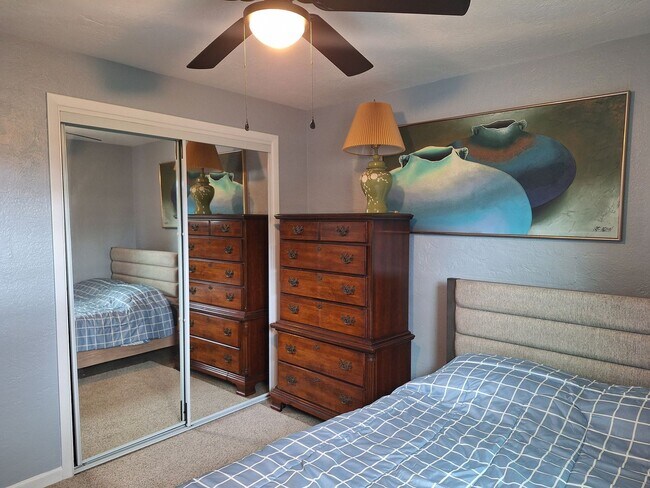 Building Photo - LOCATION LOCATION MAINLAND NEW SMYRNA BEACH!