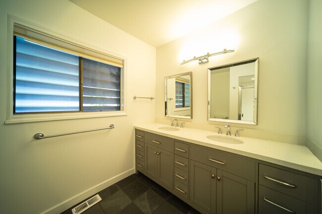 Building Photo - Greenleaf House: A Sustainable and Eco-Friendly Home!