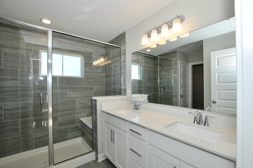 Building Photo - 927 Yorkshire Ln