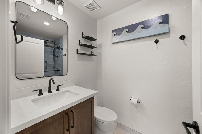 Building Photo - 10290 E Mallow Cir