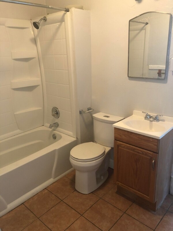 Building Photo - 1232 Buhrer Ave