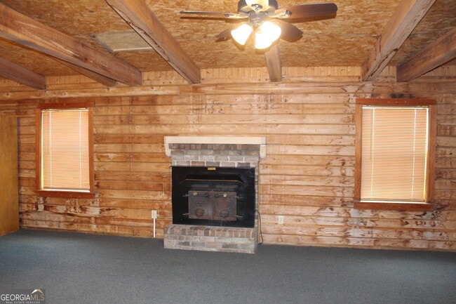 Building Photo - 663 W C Hodges Rd