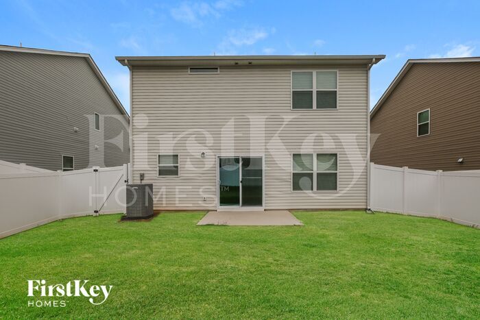 Building Photo - 9613 Hamel St