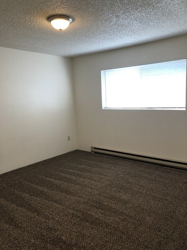 Building Photo - DUPLEX FOR RENT!!!!