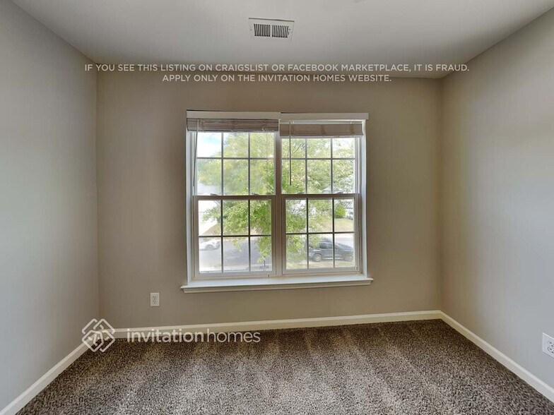 Building Photo - 106 Alnwick Ln